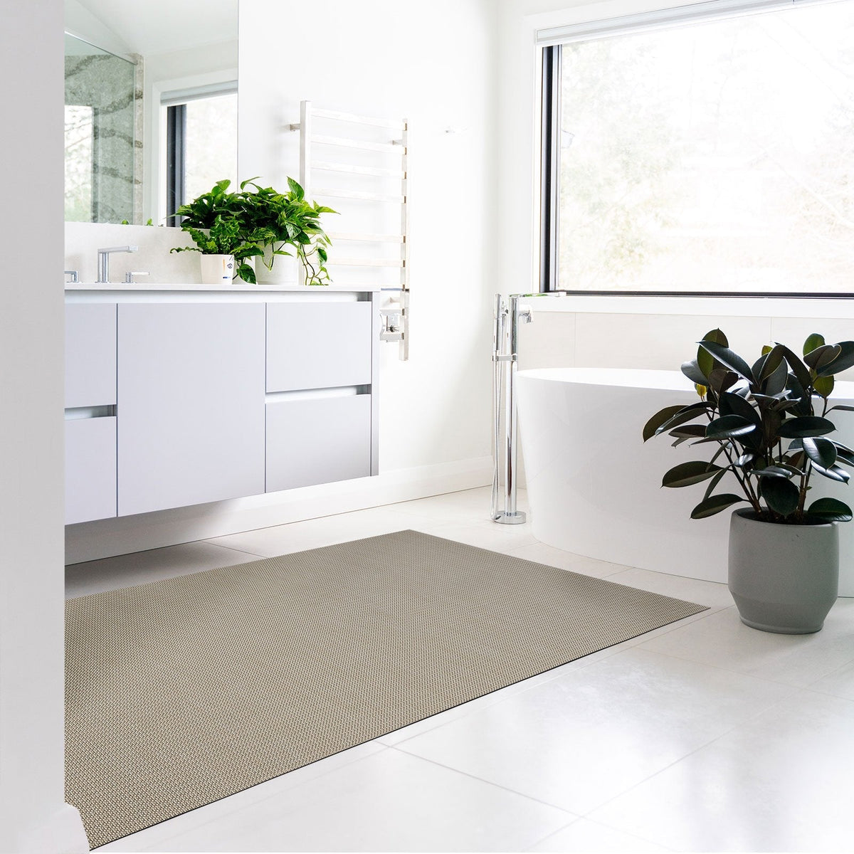 ✂ Vinyl Bath Mat | Non-slip, UV-Resistant Bathroom Runner | Suitable for Underfloor Heating