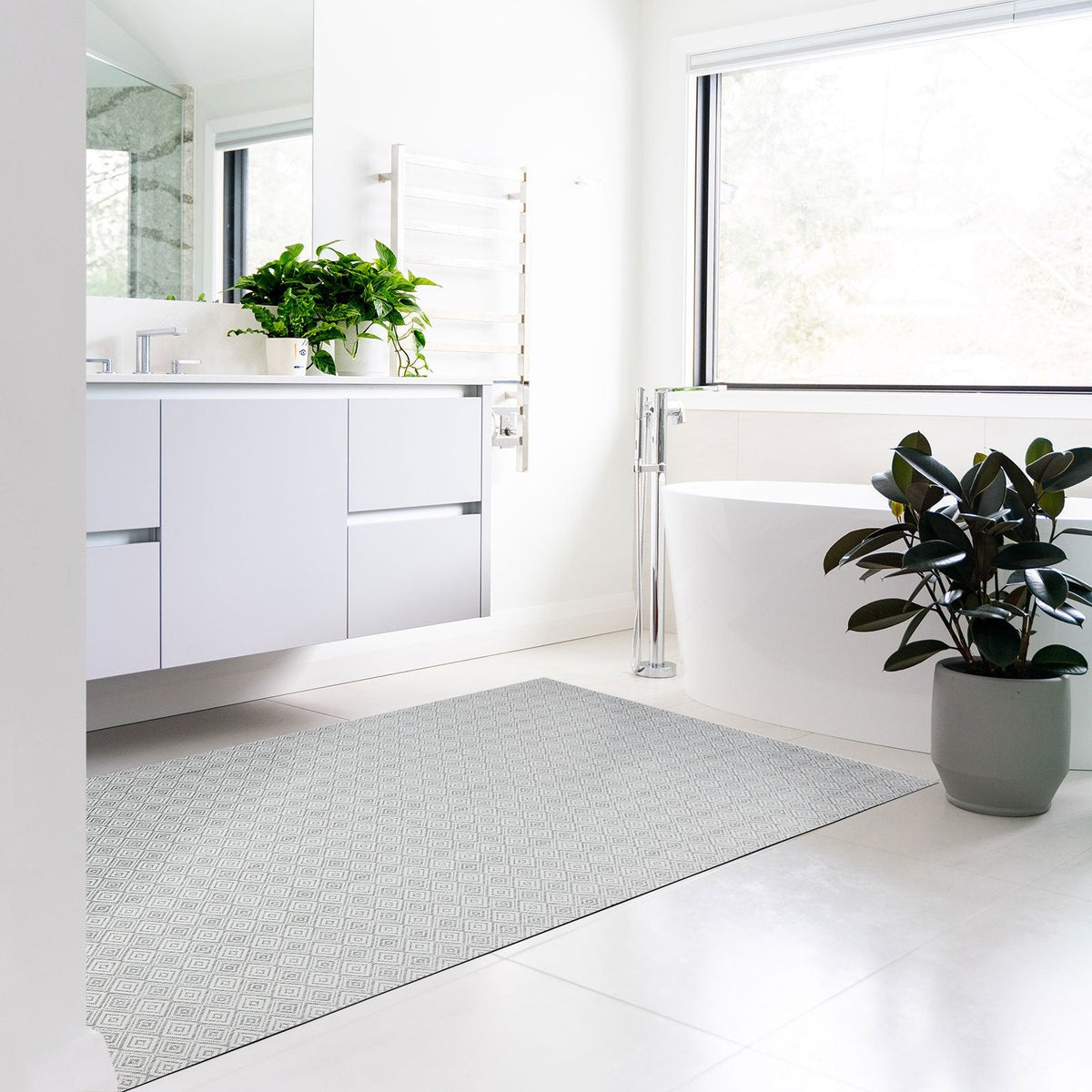 ✂ Vinyl Bath Mat | Non-slip, UV-Resistant Bathroom Runner | Suitable for Underfloor Heating