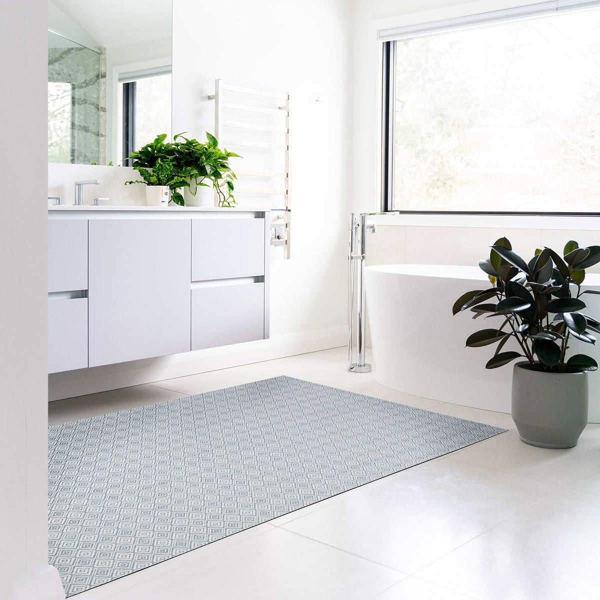 ✂ Vinyl Bath Mat | Non-slip, UV-Resistant Bathroom Runner | Suitable for Underfloor Heating