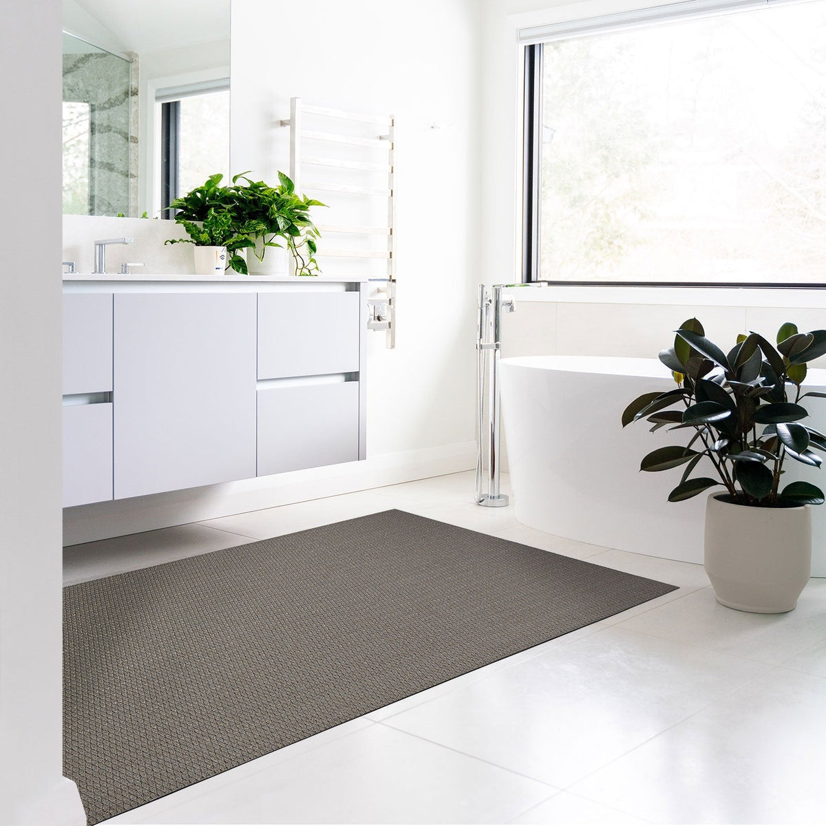 ✂ Vinyl Bath Mat | Non-slip, UV-Resistant Bathroom Runner | Suitable for Underfloor Heating