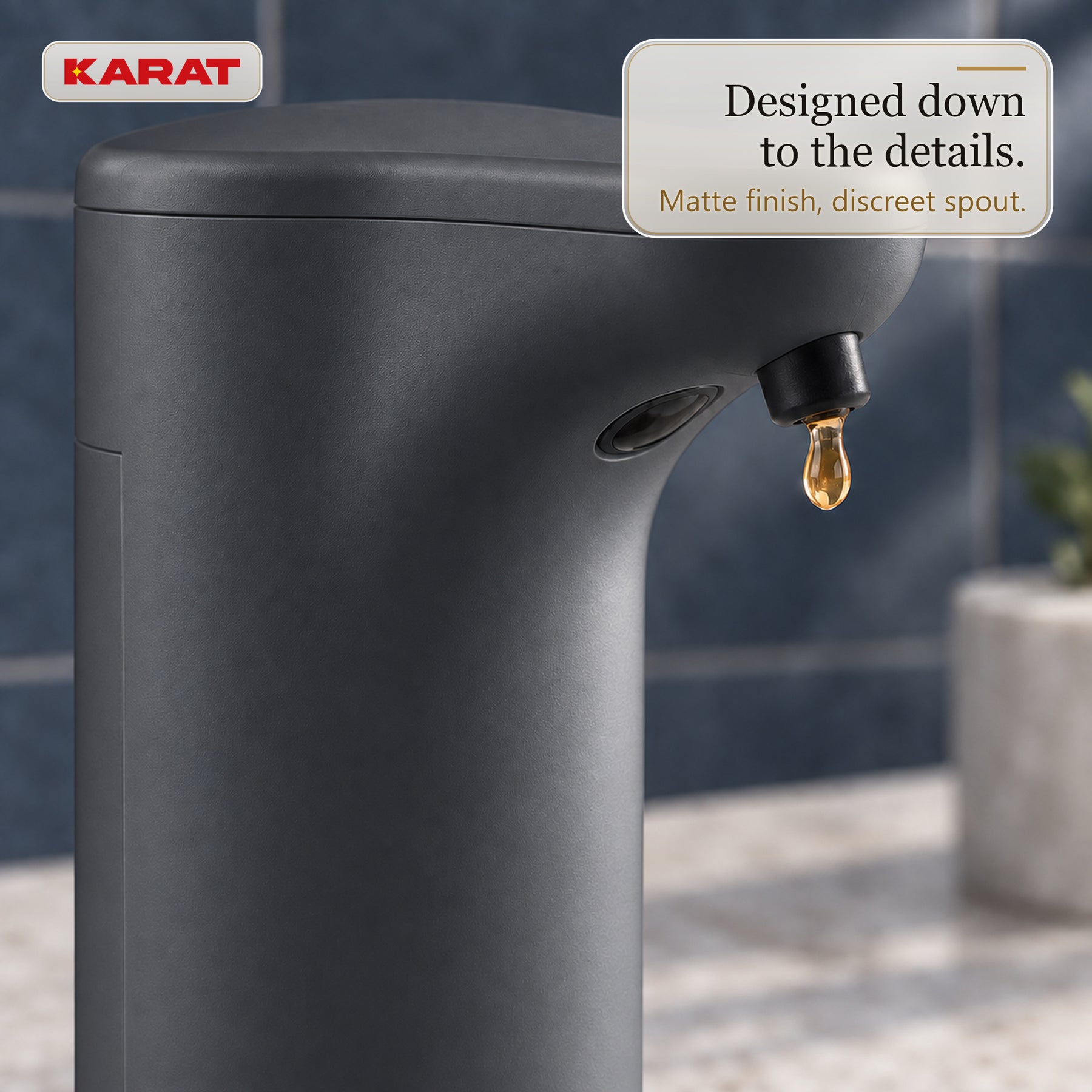 F4_Black