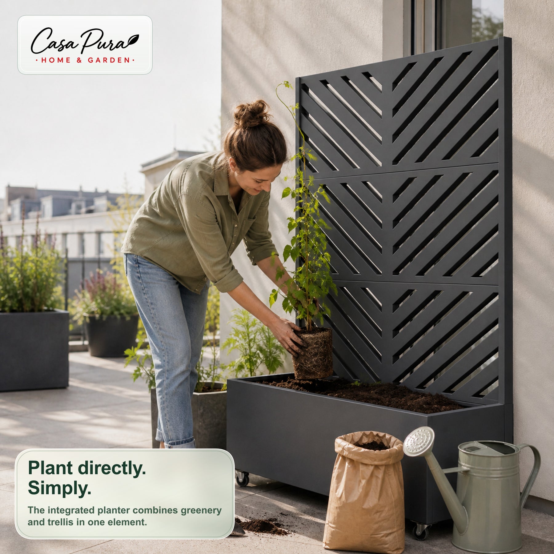 Planter with Trellis | Floris | Mobile Privacy Screen in Galvanised Steel | 119.5 × 40.6 × 185.5 cm