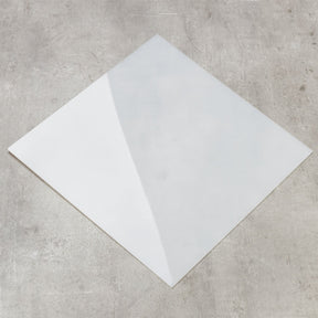 F1_White glossy