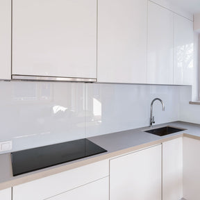 A1_White glossy