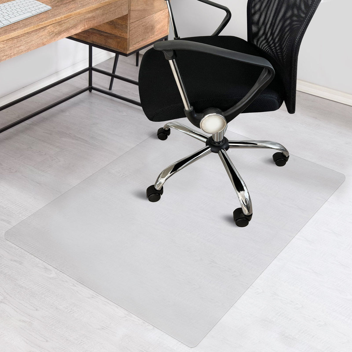 Transparent rubber mat outlet