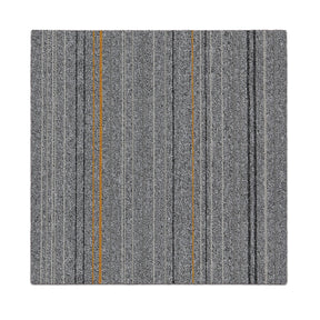 F1_Light grey | Light grey