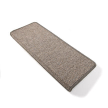 F1_Greybeige